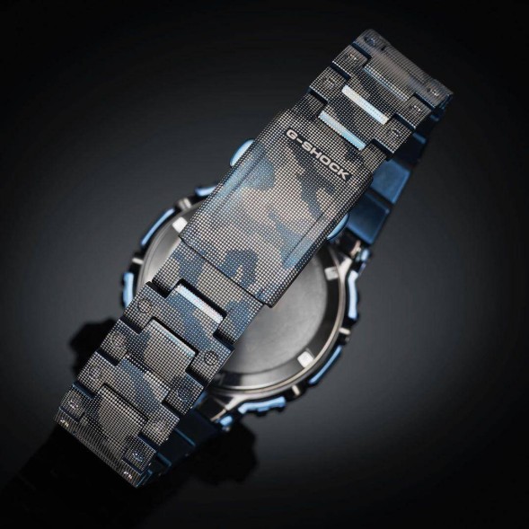 Часы Casio GMW-B5000TCF-2