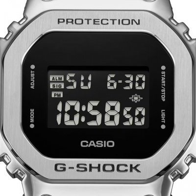 Часы Casio GM-S5600U-1E