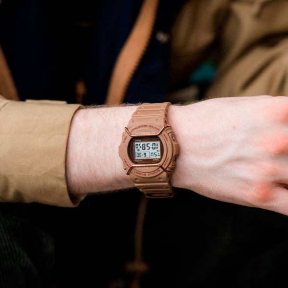 Часы Casio DW-5700PT-5D