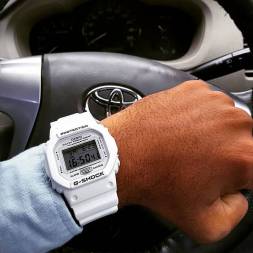 Casio DW-5600MW-7