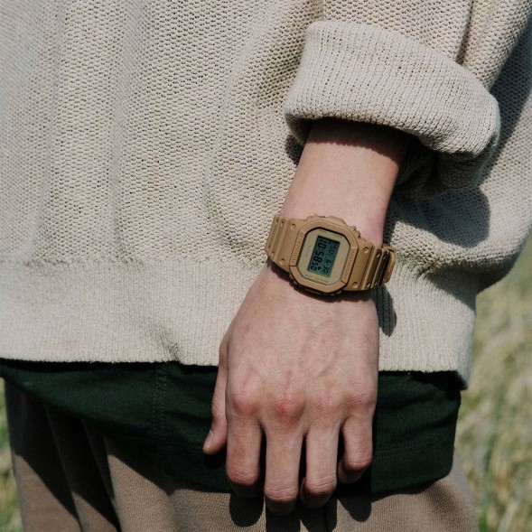 Часы Casio DW-5600NC-5E