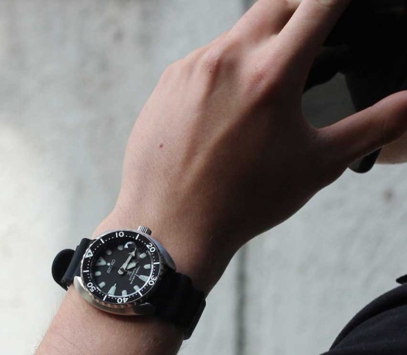 Часы Seiko SRPC37K1