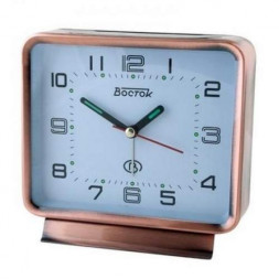 Будильник кварцевый Восток 833-10