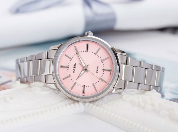 Часы Casio LTP-1303D-4A