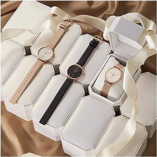 Часы Casio SHE-4539CGL-1A