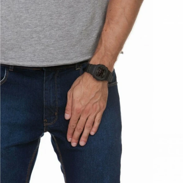 Часы Casio DW-5600MS-1