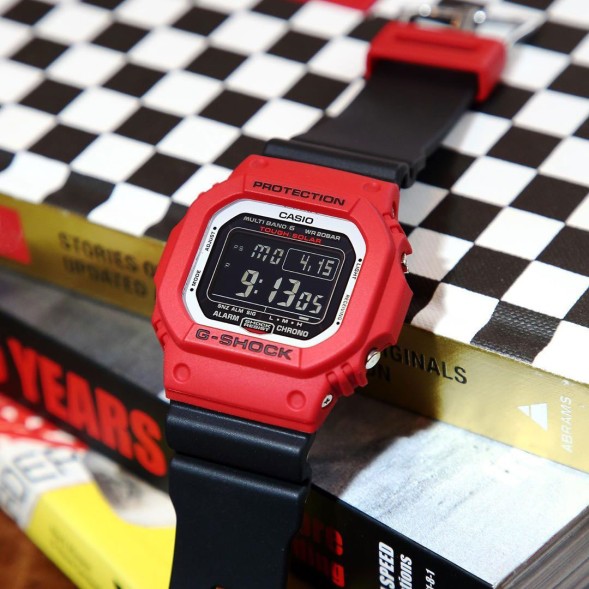 Часы Casio GW-M5610RB-4E