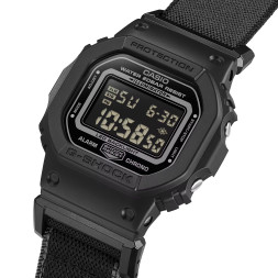 Casio DW-5600MNC-1E
