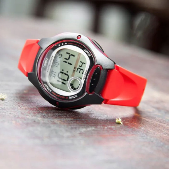 Часы Casio LW-200-4A