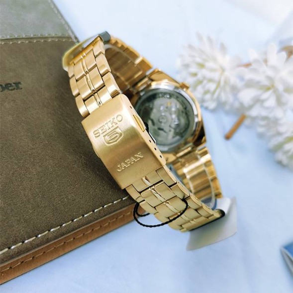 Часы Seiko SNK578J1