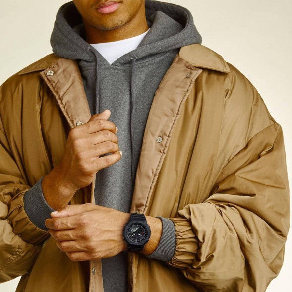 Часы Casio GA-B2100-1A