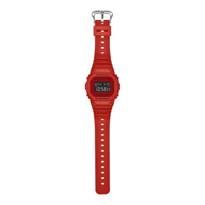 Часы Casio DW-5600RRB-4E