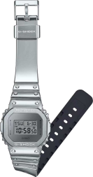Casio GM-5600YM-8A8