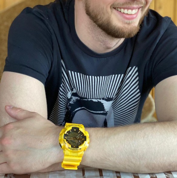 Часы Casio GA-110CM-9A