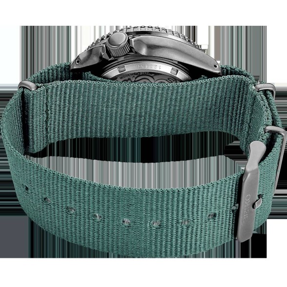 Часы Seiko SRPD77K1