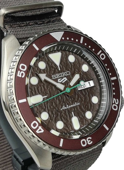 Часы Seiko SRPD85K1