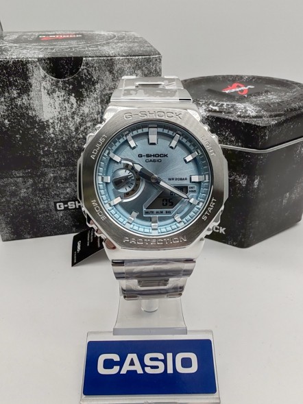 Часы Casio GM-2110D-2A