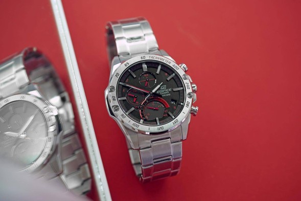 Часы Casio EQB-1000XD-1A