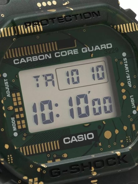 Часы Casio DWE-5600CC-3E