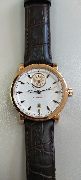 Часы Президент 4949035