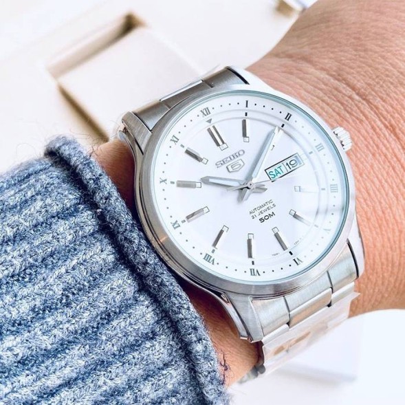 Часы Seiko SNKP09K1