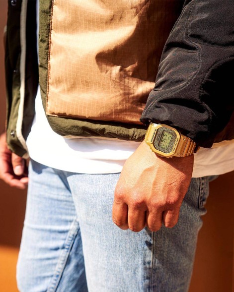 Часы Casio DWE-5600HG-1