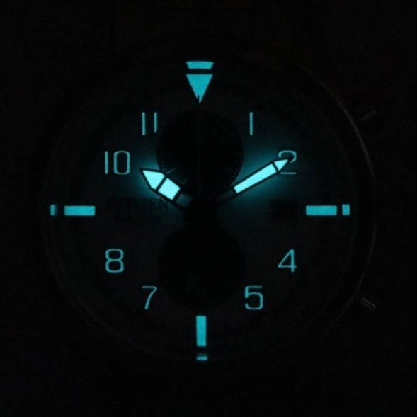 Часы Citizen CA7028-81L