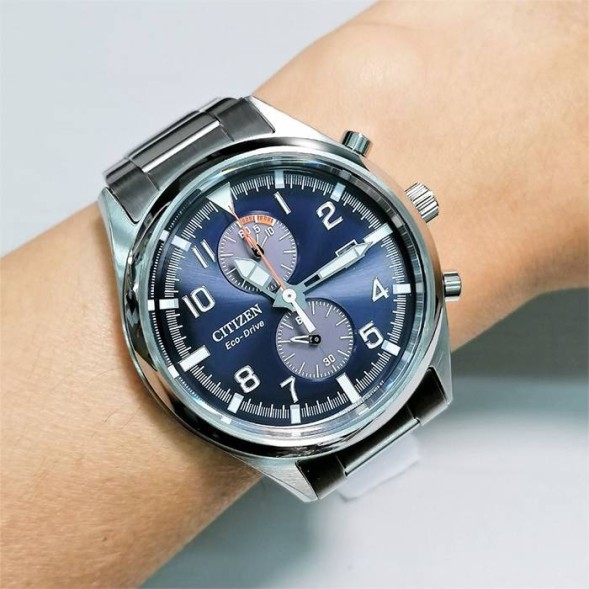 Часы Citizen CA7028-81L