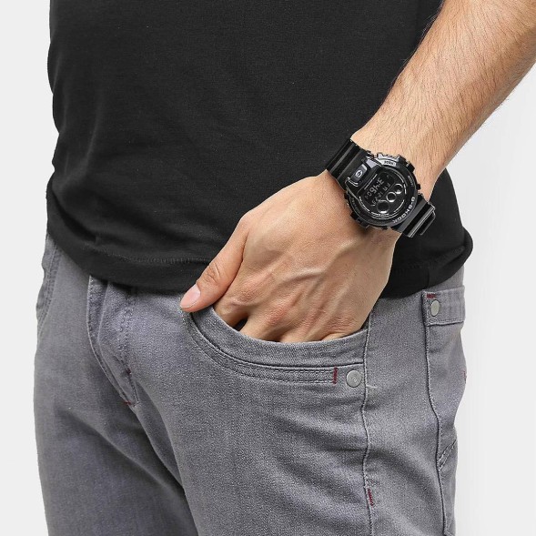 Часы Casio DW-6900NB-1