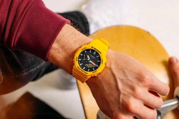 Часы Casio GA-B2100C-9A