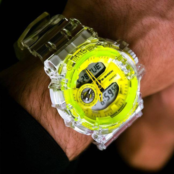 Часы Casio GA-400SK-1A9