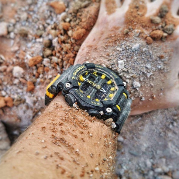 Часы Casio GA-900A-1A9