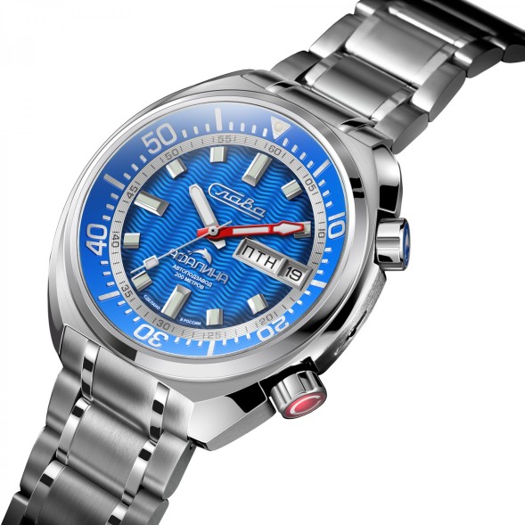 Часы Слава 2430518/100-2427