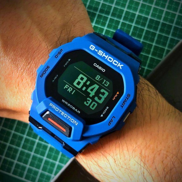 Часы Casio GBD-200-2E