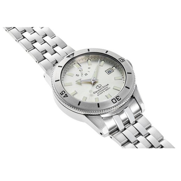 Часы Orient RE-AU0502S