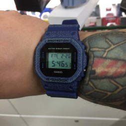 Casio DW-5600DE-2E