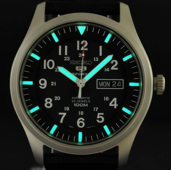 Часы Seiko SNZG15K1