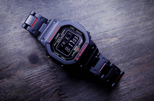 Часы Casio GW-B5600HR-1E