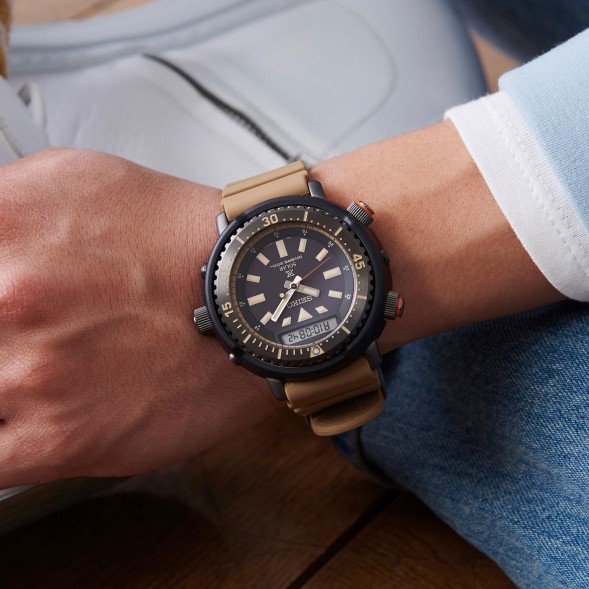 Часы Seiko SNJ029P1