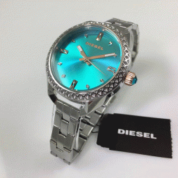 DIESEL DZ5548