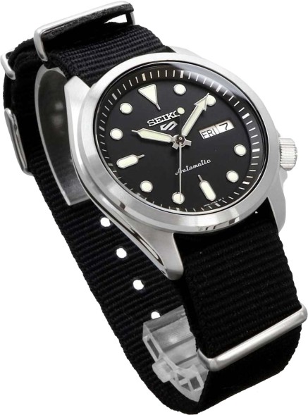 Часы Seiko SRPE67K1