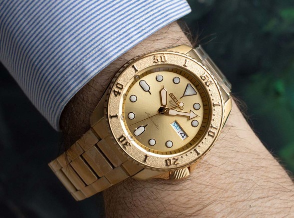 Часы Seiko SRPE74K1