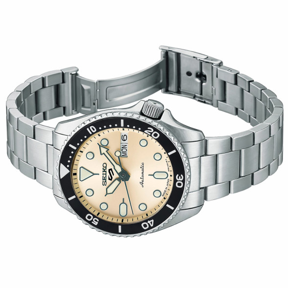 Часы Seiko SBSA227