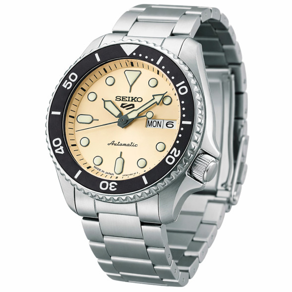 Часы Seiko SBSA227