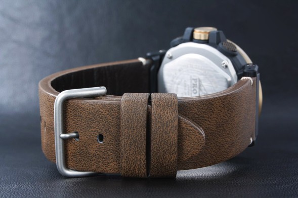 Часы Casio PRG-600YL-5E