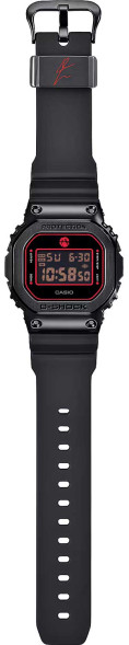 Часы Casio GM-5600RH-1E