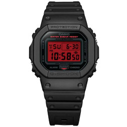 Casio DW-5600BBR-1E