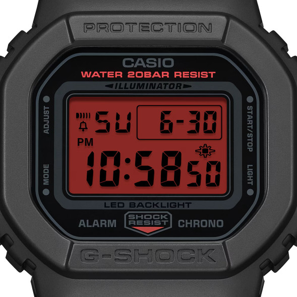 Casio DW-5600BBR-1E