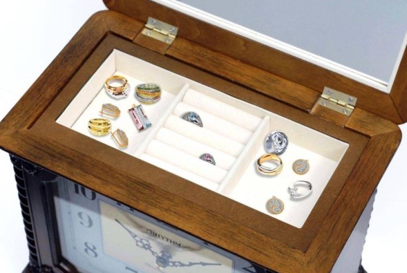 Часы Rhythm CRH224NR06