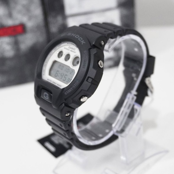 Часы Casio DW-6900WD-1E